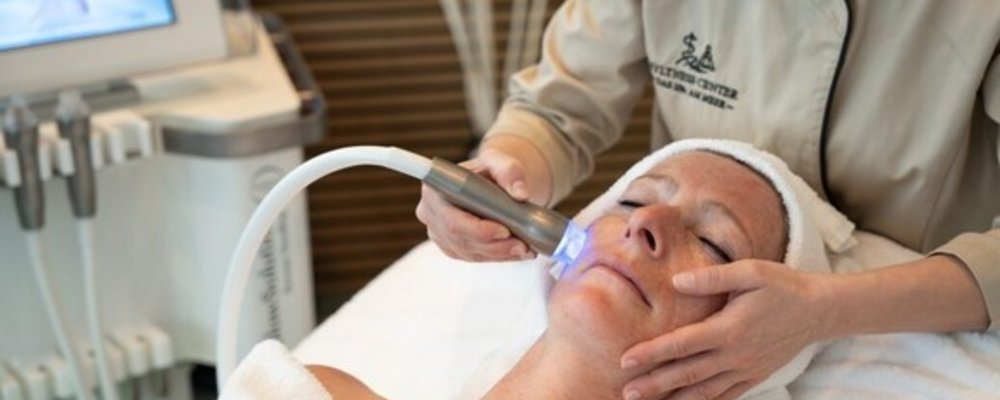 Glow Solution Reverse Needling