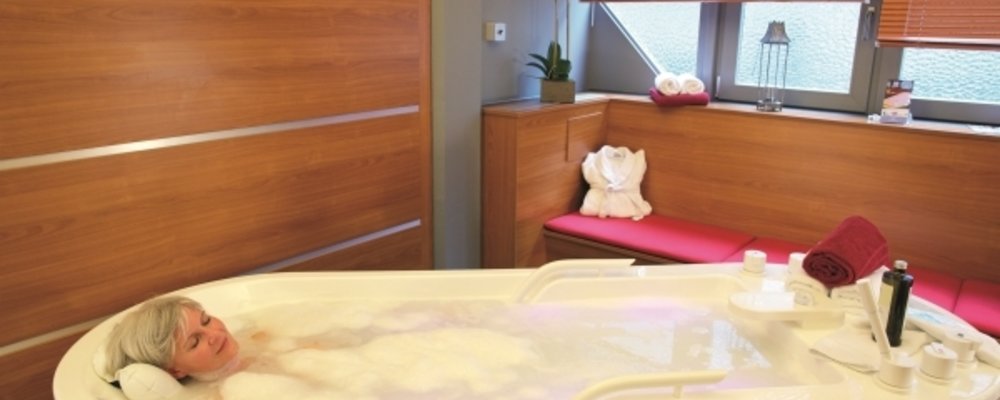 Meerwasserbad mit Zusatz