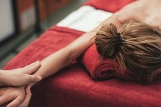 Tuina-Ganzkörpermassage (ca. 75 Min)