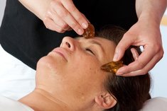 Bernsteinmassage (ca. 45 Min.)