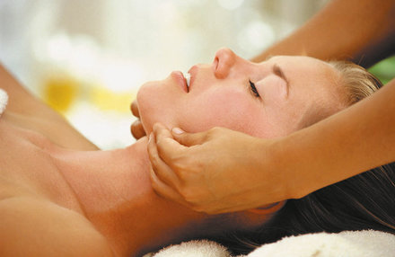 Basic-Gesichtsbehandlung (ca. 50 Min.)